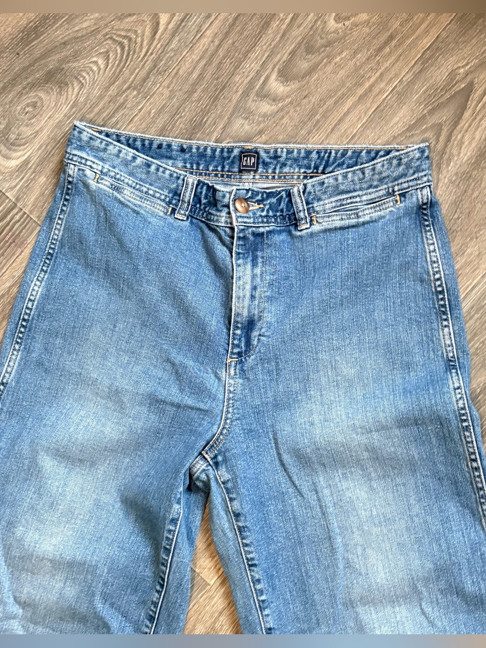 GAP High Rise Wide Leg Crop Chino Jeans Size 12/31 Regular Medium Wash - Picture 3 of 5